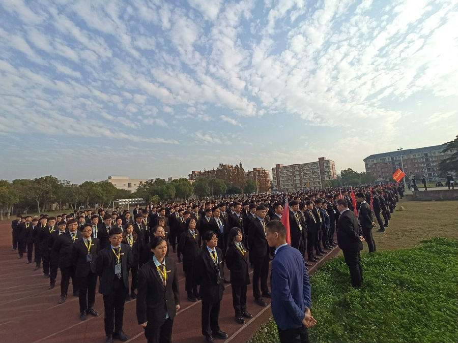 八维职业学校究竟能不能帮助我们逆袭就业市场