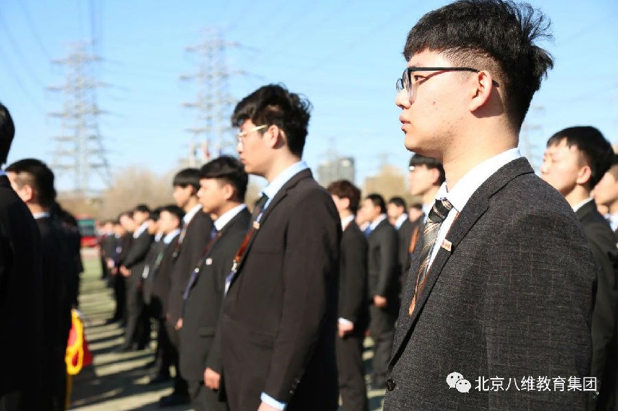 江苏宿迁八维教育职业学校物联网精英的摇篮引领学子逐梦智能科技新时代