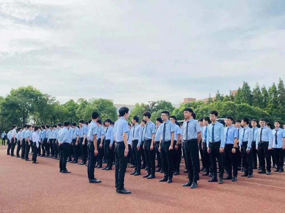 江苏宿迁八维学校塑造数字人才新高地引领科技未来新风尚