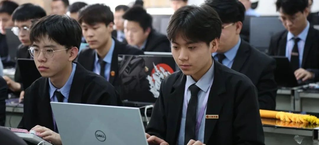 江苏宿迁八维学校数字人才培养新高地铸就未来科技精英的摇篮