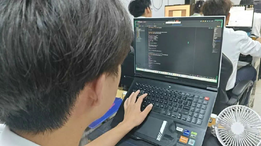 八维职业学校大数据专业风采绽放引领科技潮流解锁就业薪动力