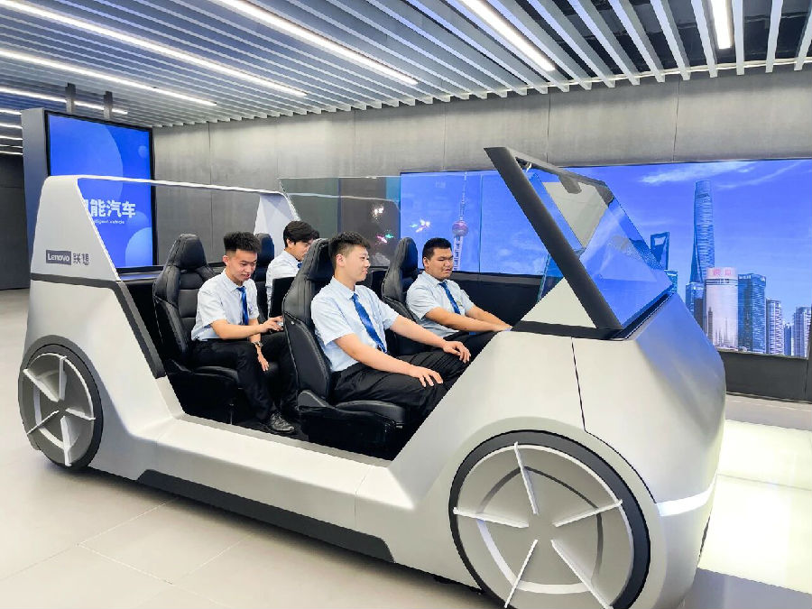 八维职业学校为年轻人打造AI时代的技能敲门砖助你赢在新时代起跑线